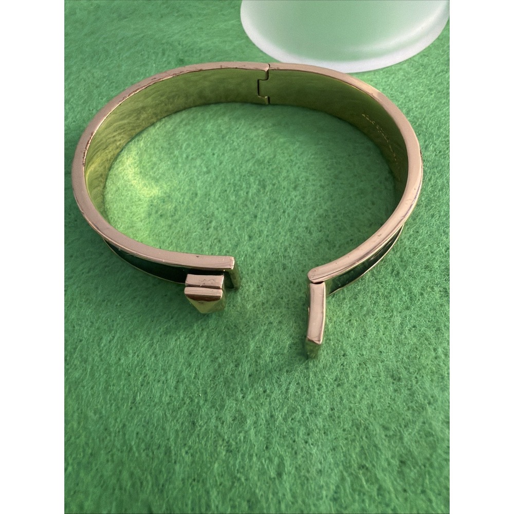 Kate Spade NY Classic Black Hinged Turn Lock Pyramid Bangle Bracelet - Picture 10 of 11